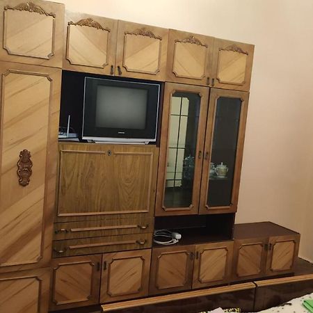 Apartment On Sheptytskyh 27 Лвив Екстериор снимка